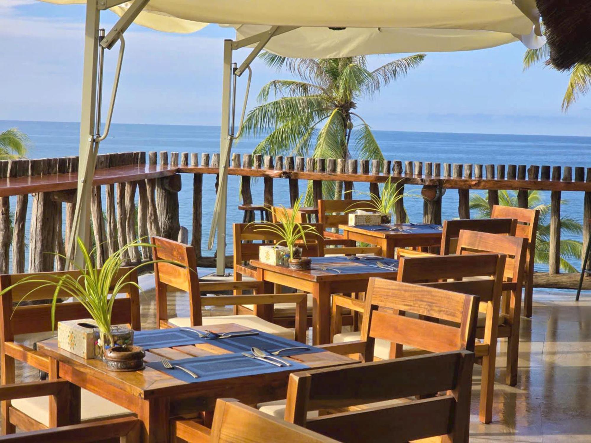Grand Ocean Bay Resort Phu Quoc Exterior photo